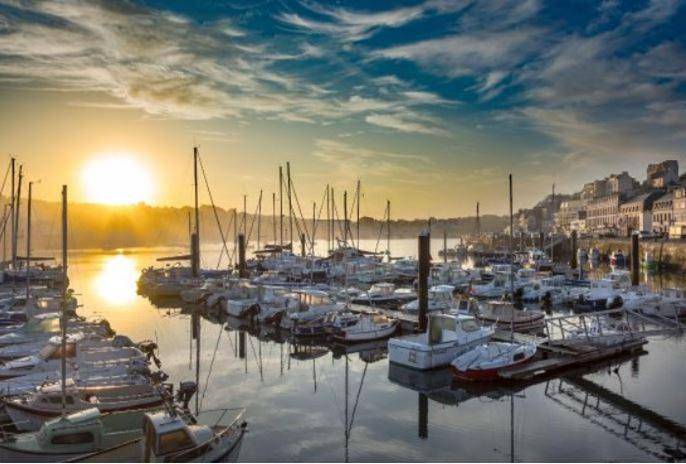 Maison d’hôte pour 4 personnes, avec vue ainsi que jardin et terrasse à Audierne - 2