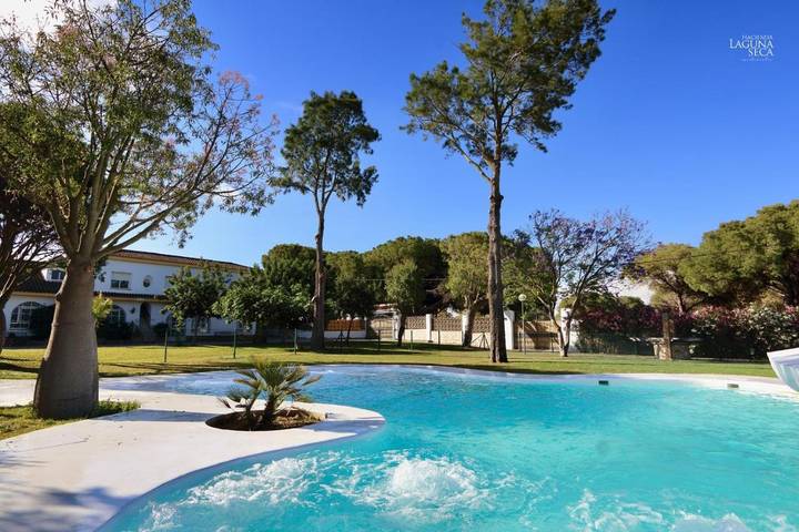 Apartamento para 4 personas, con piscina y jardín en Puerto Real