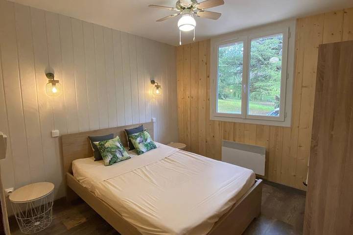 Gîte pour 4 personnes, avec jardin et balcon à Saint-Antonin-Noble-Val - 2