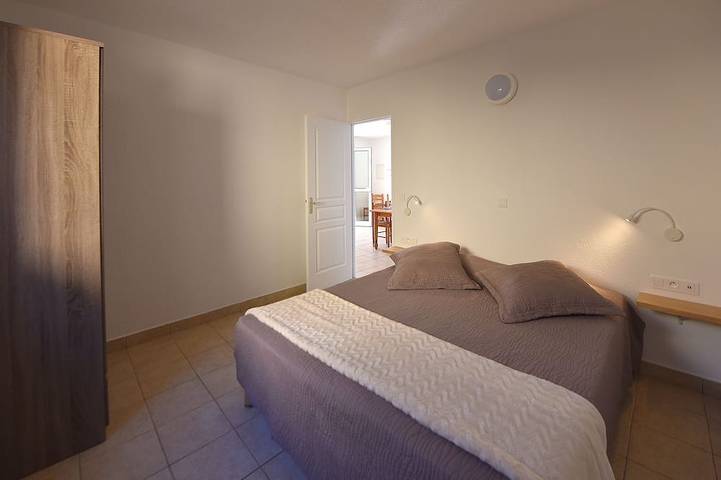 Ganze Wohnung, Apartment-Komfort-Eigenes Badezimmer-Villa mitoyenne 2 - 4 per in Zonza, Sartène und Umgebung