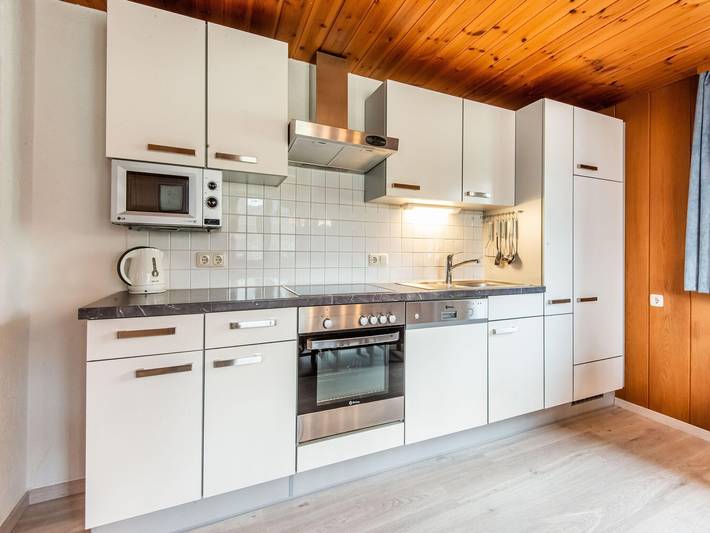 Ferienhaus für 25 Personen, mit Terrasse und Garten im Montafon - 4