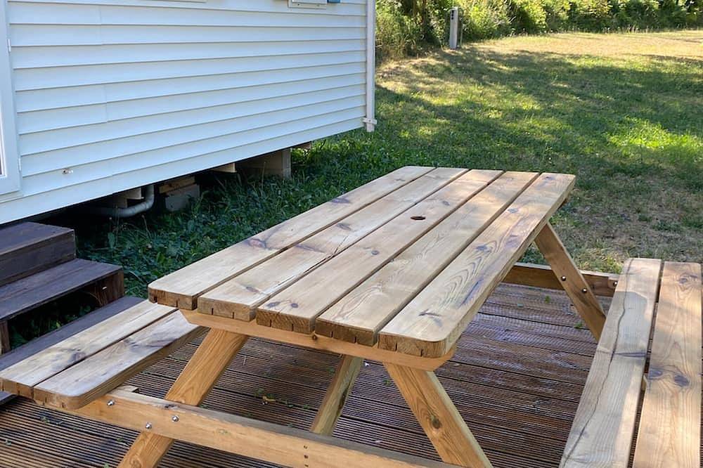 Mobile home, dogs allowed - 8 guests in Nant, Parc naturel régional des Grands Causses