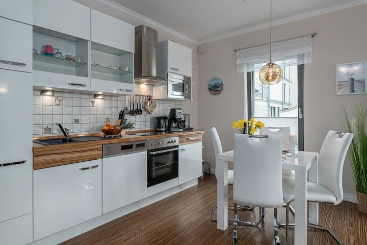 Ferienwohnung für 3 Personen, mit Balkon/Terrasse und Balkon in Börgerende-Rethwisch - 3