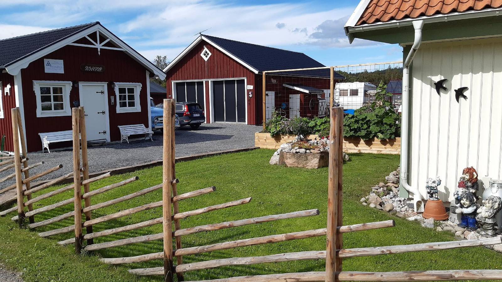 Ganze Ferienwohnung, Bauernhaus-Wohnung bei Göta Älv in der Nähe von Göteborg in Ale, Västergötland
