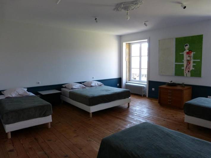 Location de vacances pour 5 personnes, avec vue et jardin à Marcigny - 2