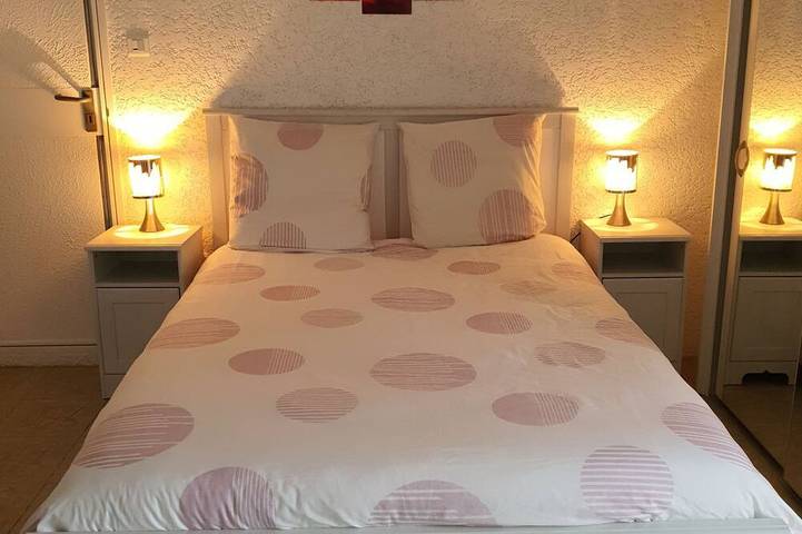 Ferienwohnung für 4 Personen, mit Garten und Pool sowie Terrasse - 1