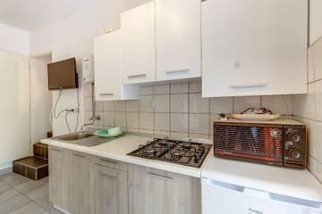 Hütte für 2 Personen in Veli Losinj, Kvarner Bucht, Bild 1