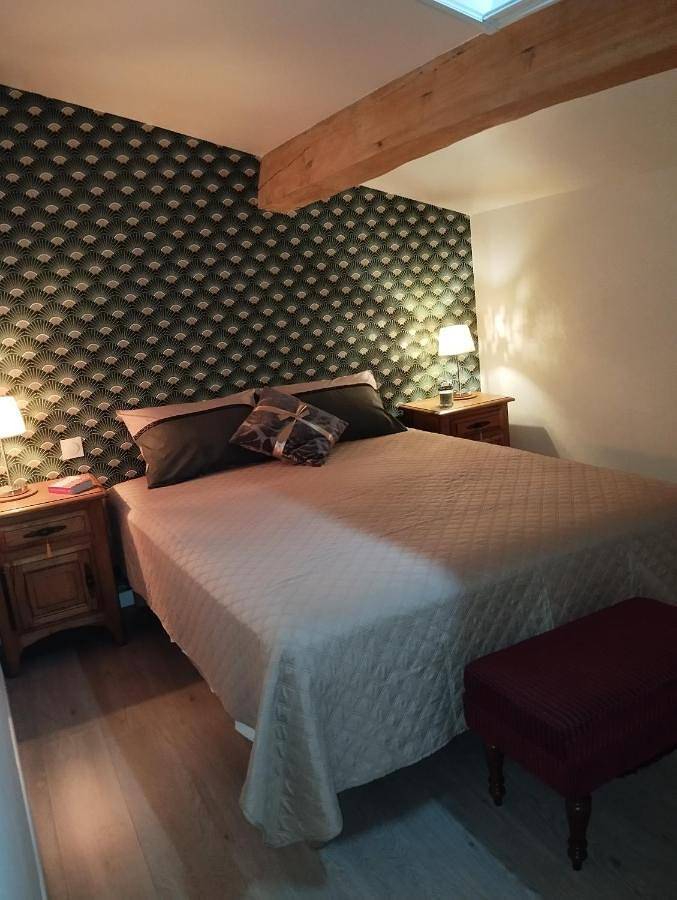 Location de vacances pour 2 personnes, avec jardin et terrasse à Brives-sur-Charente