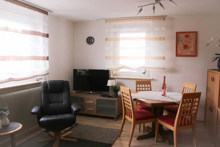 Geheel appartement, Appartement 'Talblick' met wifi in Meßstetten, Neckar-Alb