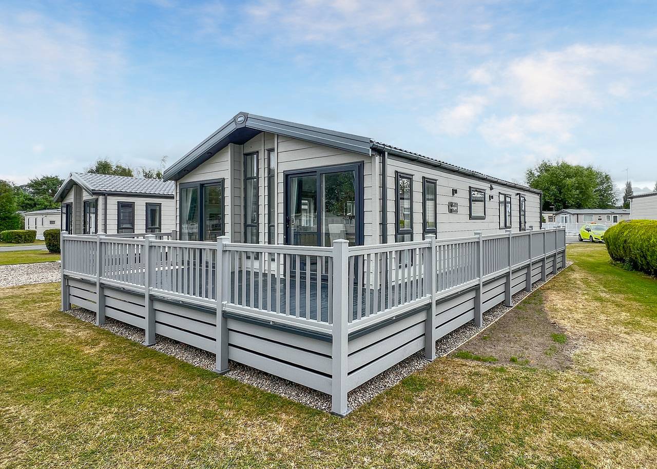 Entire apartment, Abi Harrogate Lodge in Flintshire
