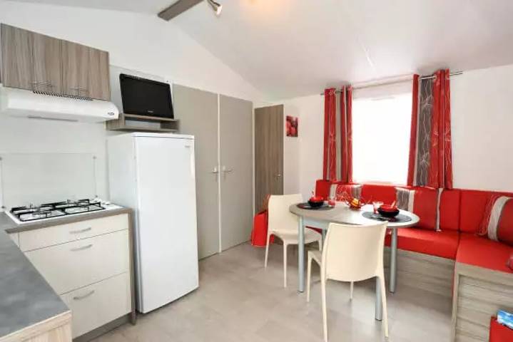 Camping pour 5 personnes, avec jacuzzi et sauna aux Les Sables-d'Olonne - 4