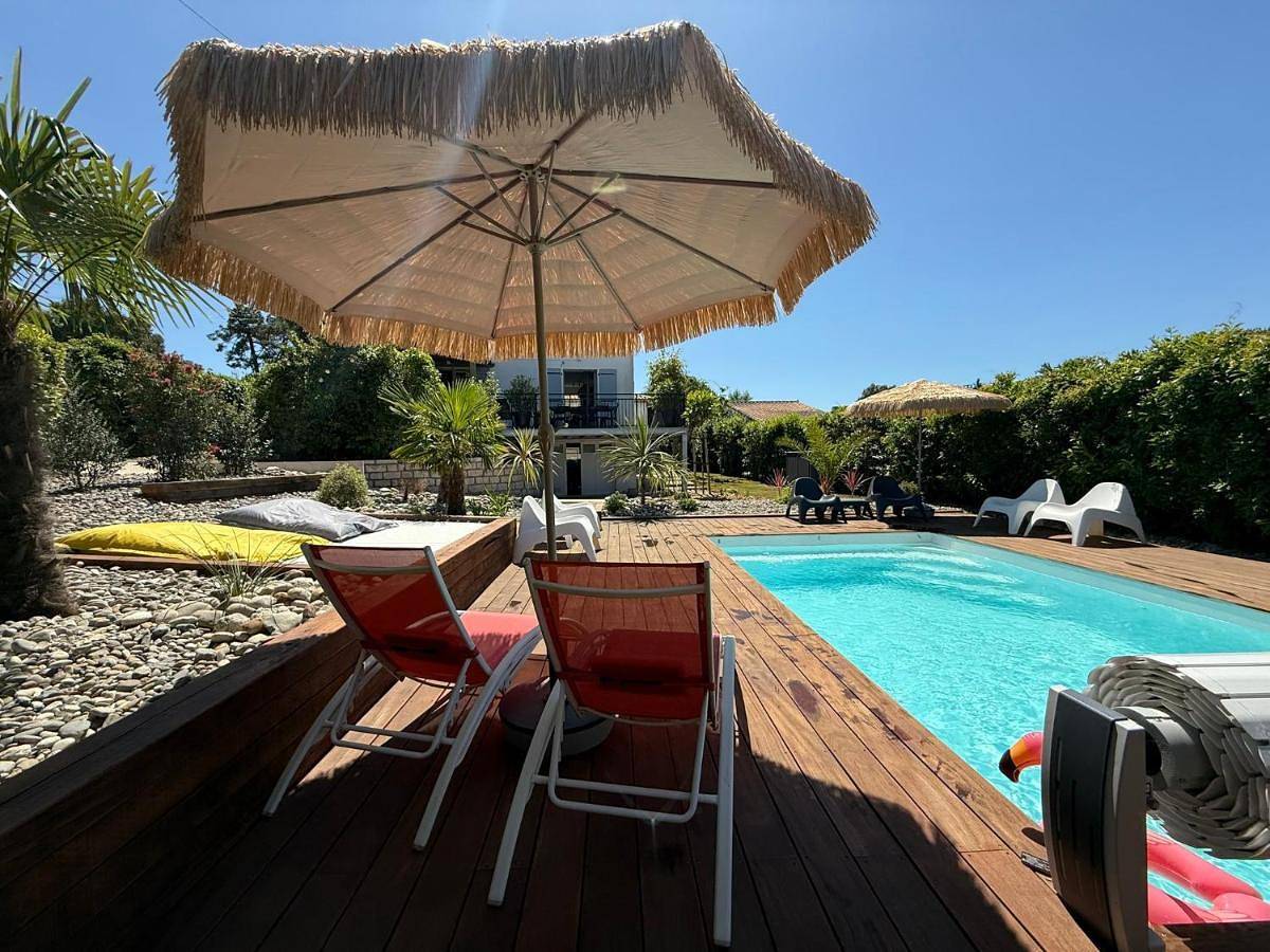 Maison 8/10 pers / piscine chauffée / St Palais sur Mer in Saint-Palais-sur-Mer, Côte de Beauté