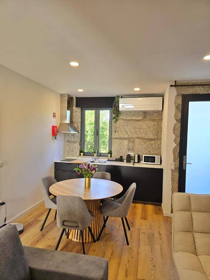 Gîte pour 3 personnes, avec vue et jardin à Amarante - 2