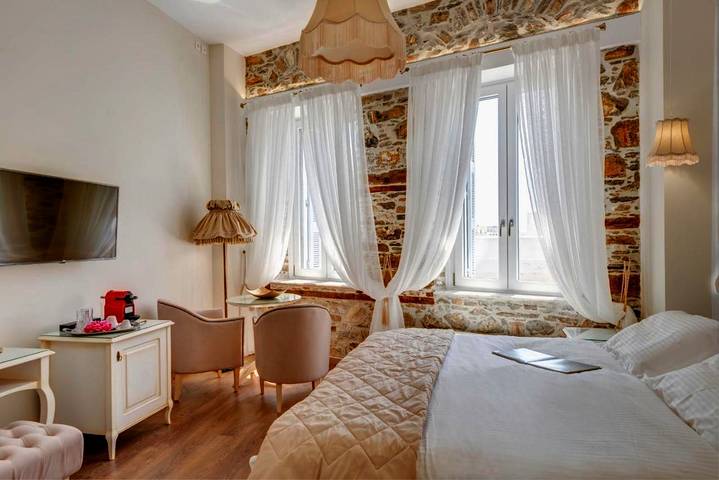 Maison d’hôte pour 2 personnes, avec vue dans Syros - 2