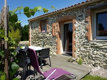 Gîte pour 6 personnes, avec jardin et piscine ainsi que terrasse et jacuzzi en Loire-Atlantique