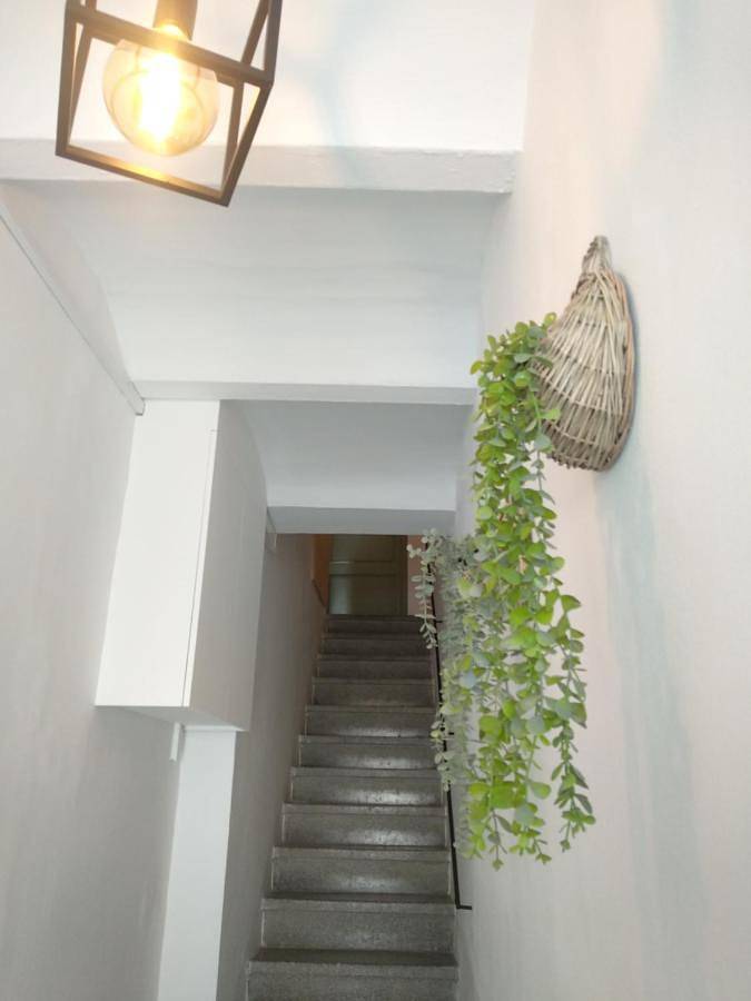 Gîte pour 8 personnes, avec vue et balcon à Besalú - 4