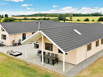 Ferieudlejning til 22 Personer i Bogense, Båring Vig, Billede 2