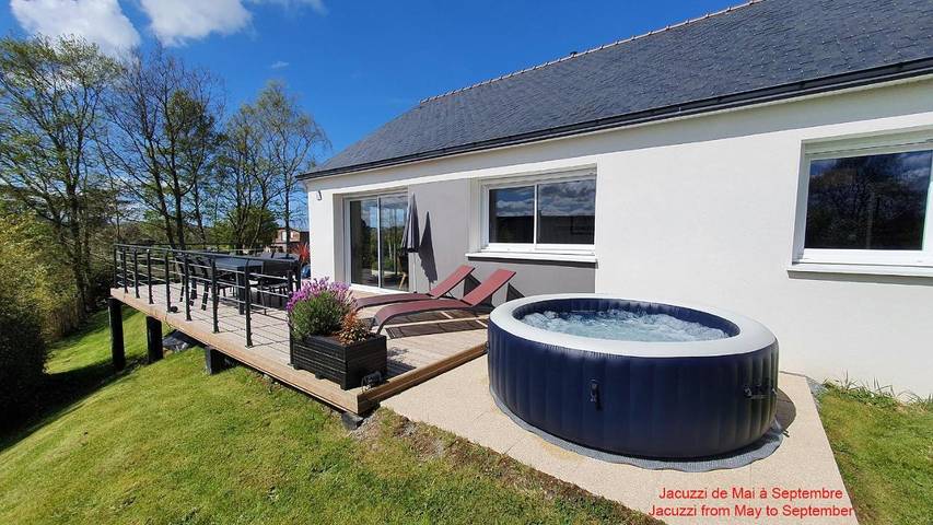 Location de vacances pour 7 personnes, avec jardin et jacuzzi à Saint-Jean-du-Doigt - 2