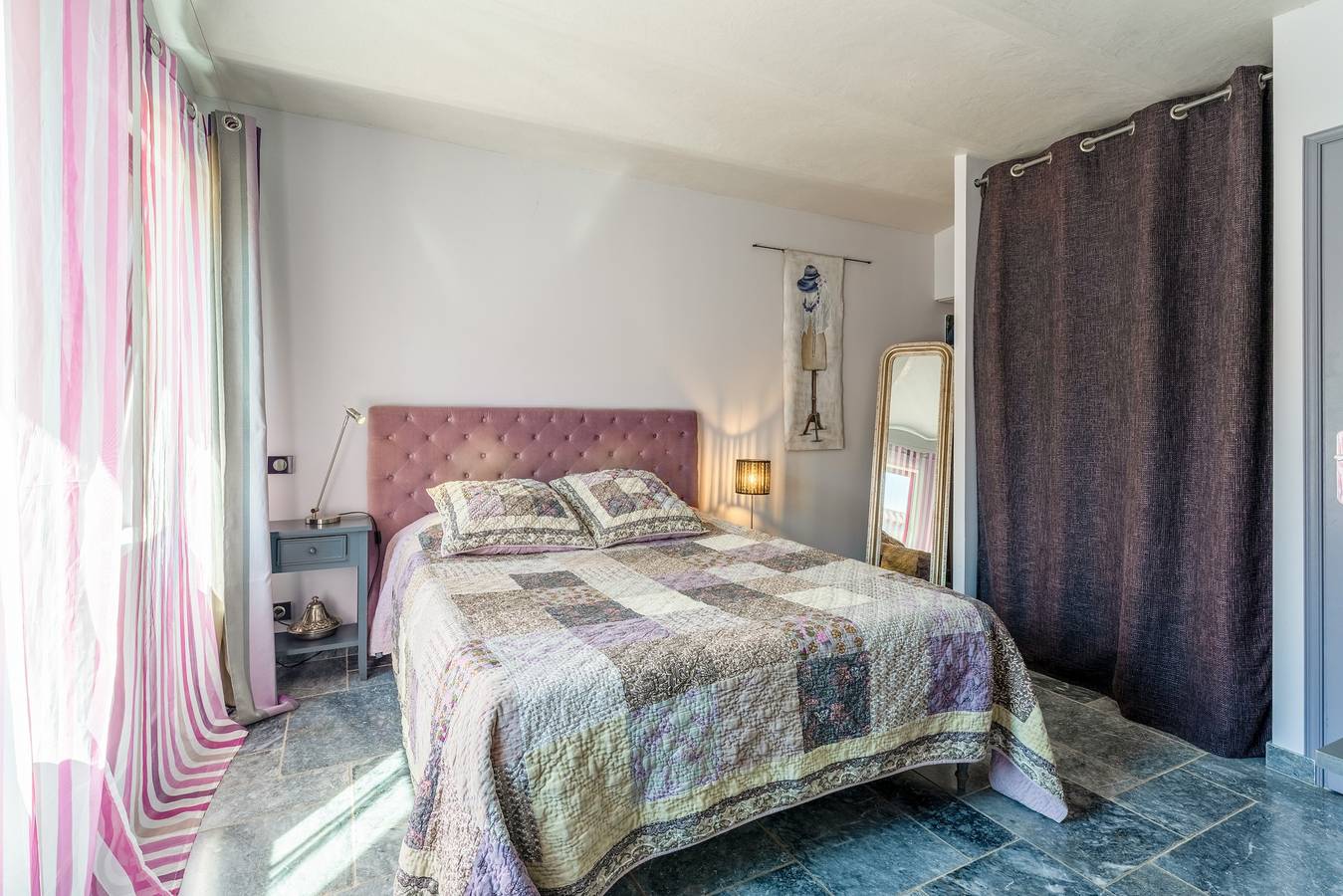 Estudio entero, Estudio 'Avec Vue Piscine' con piscina compartida, terraza privada y Wi-Fi in Rasteau, Vaucluse