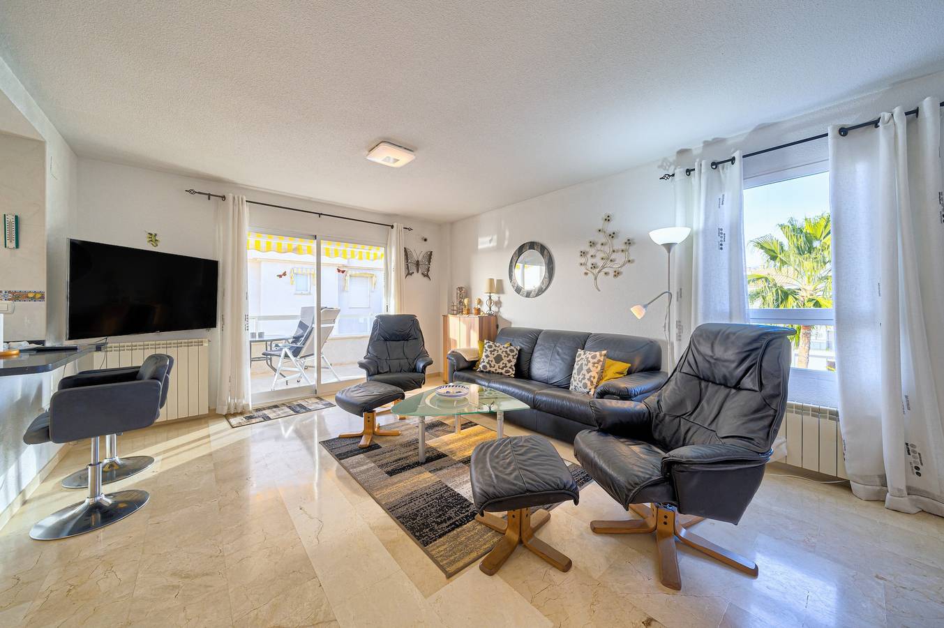 Ganze Wohnung, Ferienwohnung 'Cal Albir Atico' mit Gemeinschaftspool, Wi-Fi und Klimaanlage in L'Albir, Alfàs del Pi