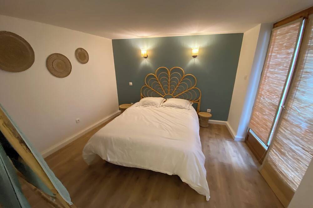 Cosy house with bar, fireplace and terrace, a stone's throw from Le Touquet in Cucq, Montreuil region