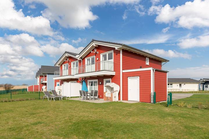 Ferienhaus für 6 Personen, mit Sauna und Garten in Dagebüll