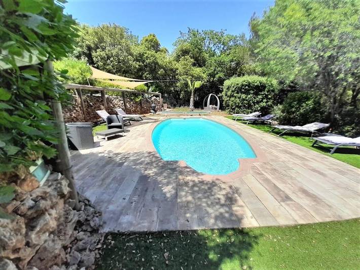 Maison d’hôte pour 7 personnes, avec vue ainsi que jardin et piscine