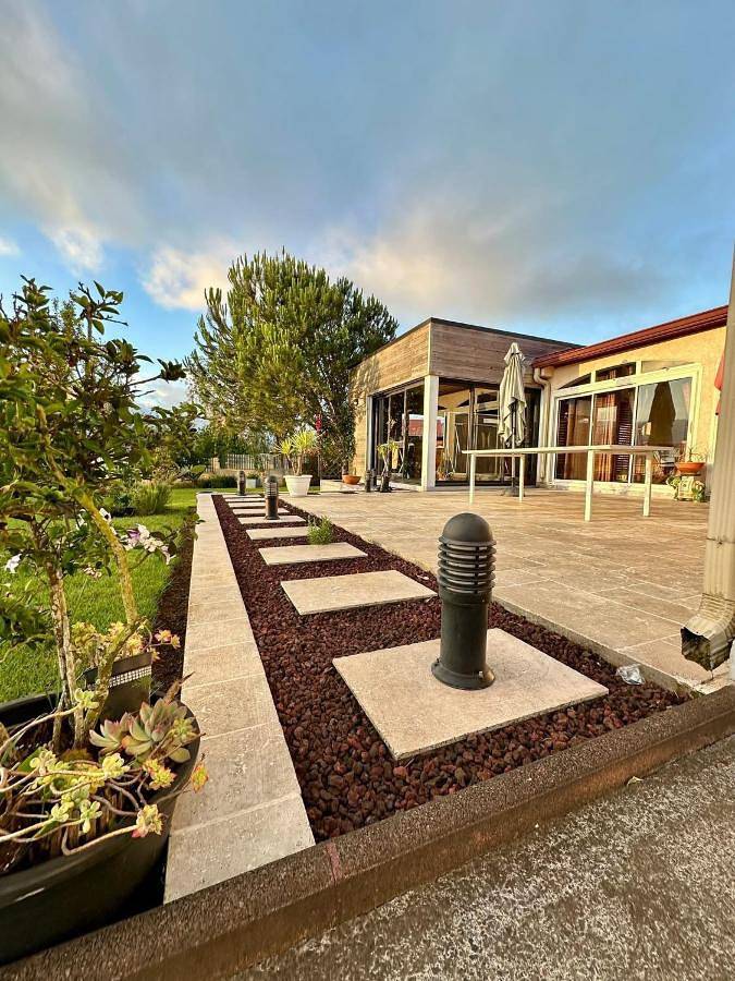 Location de vacances pour 9 personnes, avec jardin et vue, animaux acceptés à la Plaine des Cafres - 2