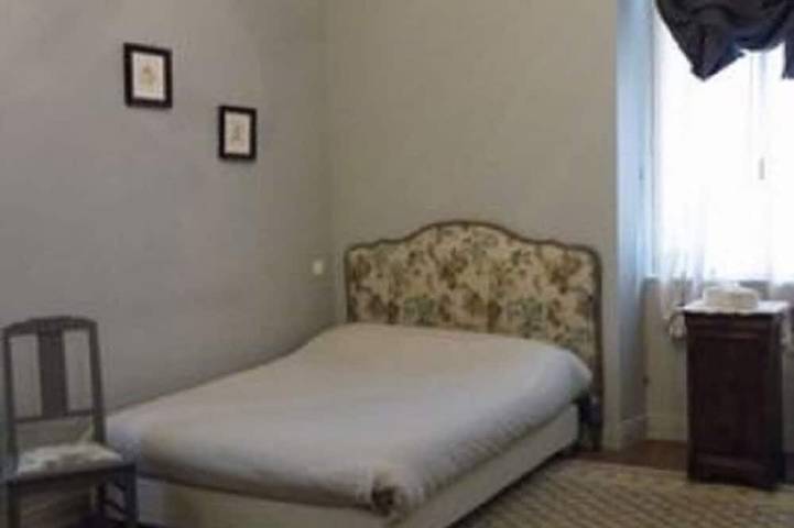 Location de vacances pour 22 personnes, avec terrasse et jardin à Septfonds - 2