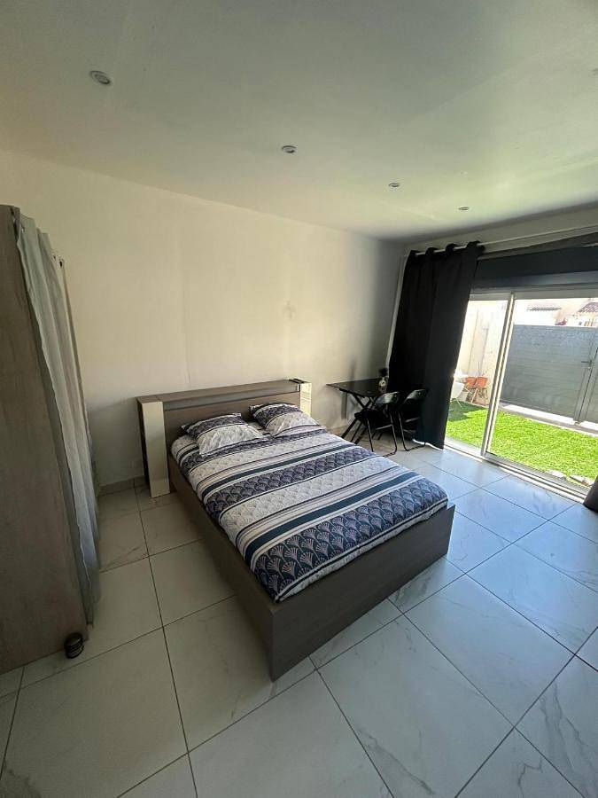 Appartement entier, Studio en bas de villa in Arles, Région d'Arles