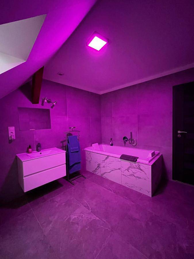 Apartament wakacyjny dla 6 osób, z sauna i jacuzzi w Morawy Południowe