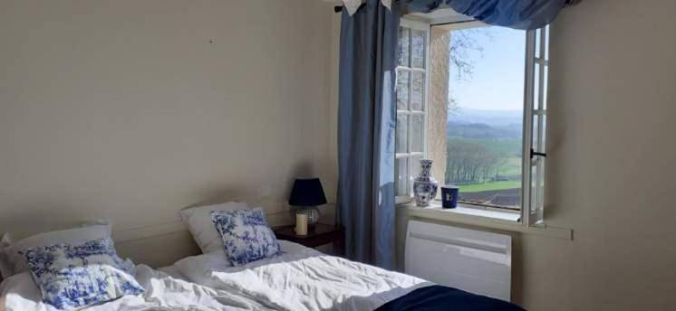 Location de vacances pour 2 personnes, avec piscine ainsi que terrasse et vue à Lautrec - 2