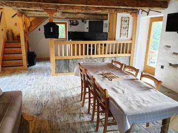 Gîte pour 4 personnes, avec vue et jardin à Gèdre