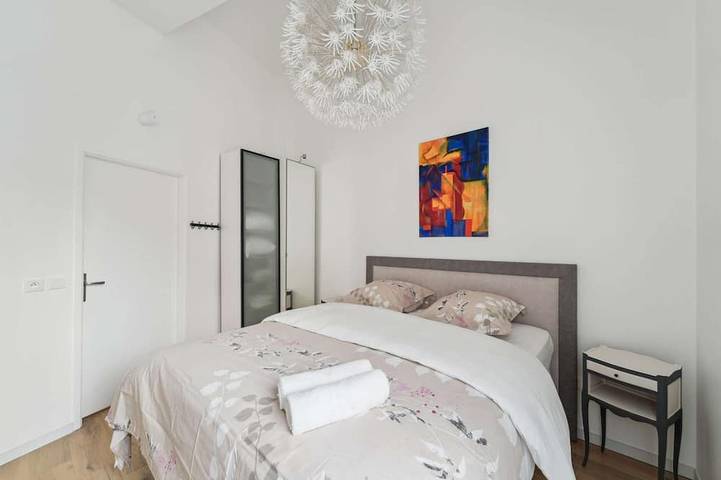 Apartamento entero, Chic apart terrace garden parking in Asnières-sur-Seine, Altos del Sena