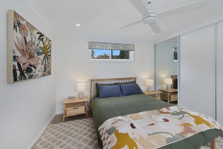 Holiday home for 6 people, with balcony in Avoca Beach