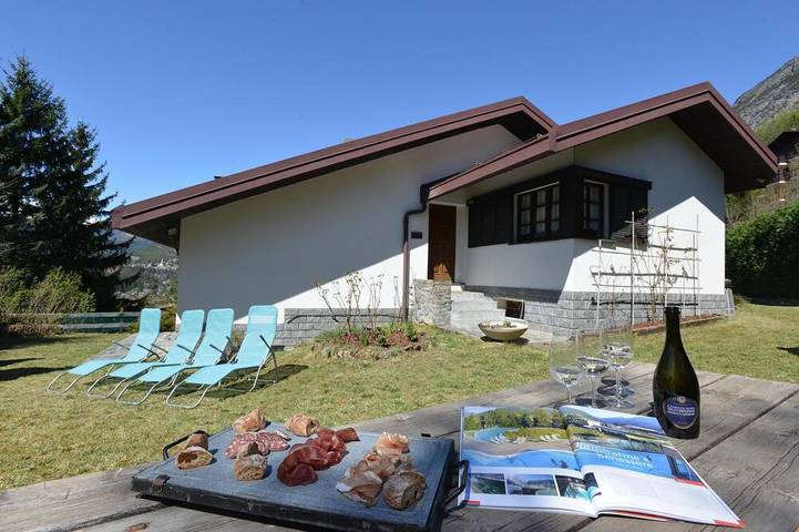 Villa für 9 Personen, mit Garten und Terrasse, mit Haustier - 1