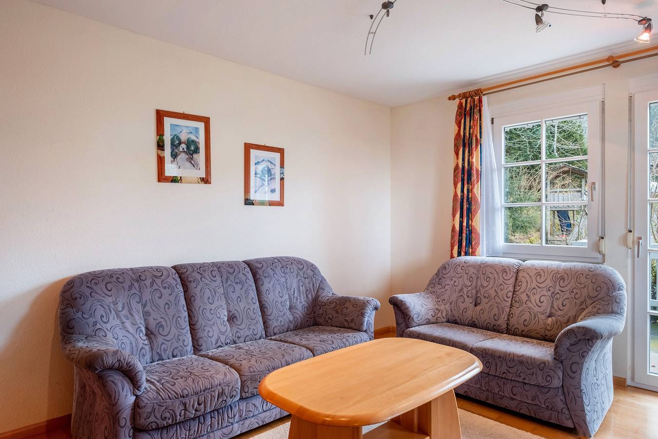 Ganze Wohnung, Ferienwohnung 'Schwarzwaldblick' mit Bergblick, Gemeinschaftspool und Gemeinschaftsgarten in Oberwolfach, Mittlerer Schwarzwald