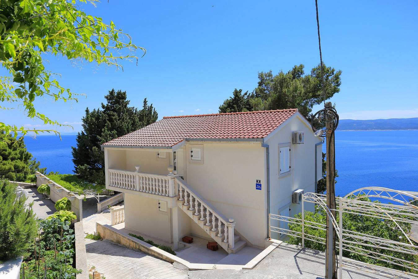 Ganze Wohnung, Studio Appartement mit Terrasse und Meerblick Marusici, Omis As-18497-a in Marusici, Omis-Riviera