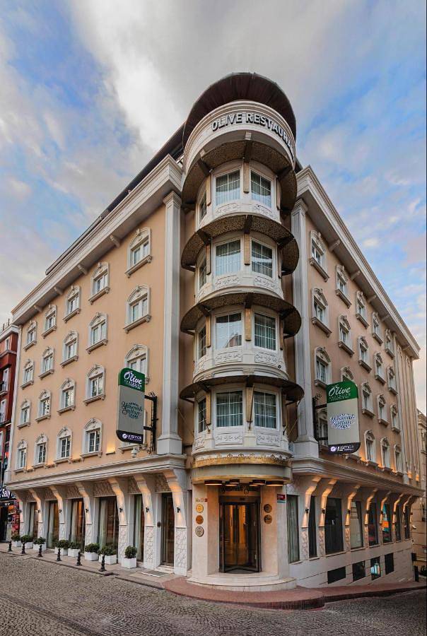 Hotel voor 4 personen, with zwembad and uitzicht as well as sauna and terras in Istanbul