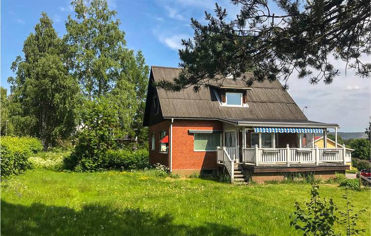 Ferienwohnung für 7 Personen, mit Terrasse und Garten sowie Seeblick in Lappland (Schweden)