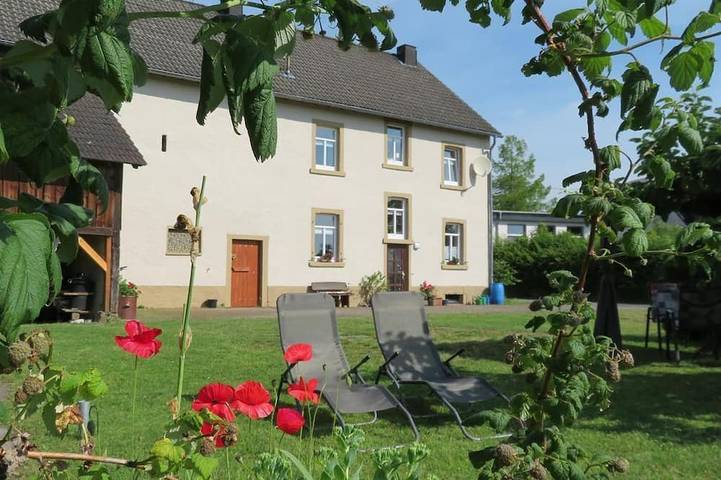 Ferienhaus für 8 Personen, mit Garten