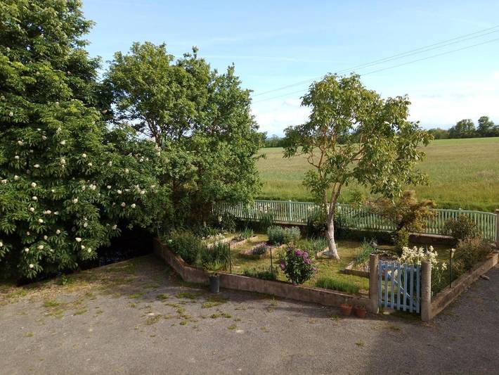 Location de vacances pour 5 personnes, avec vue et jardin à Saint-Michel (Gers) - 2