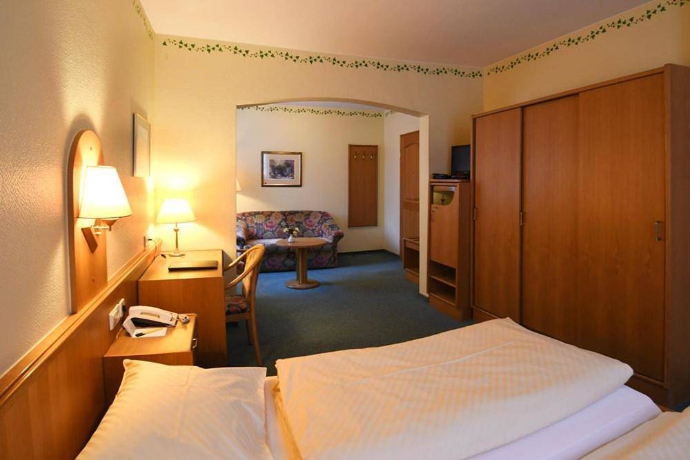 Landhotel Buchenhof Garni in Bad Essen, Wiehengebirge