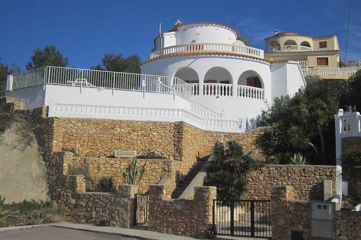 Villa pour 7 personnes, avec balcon et jardin - 1