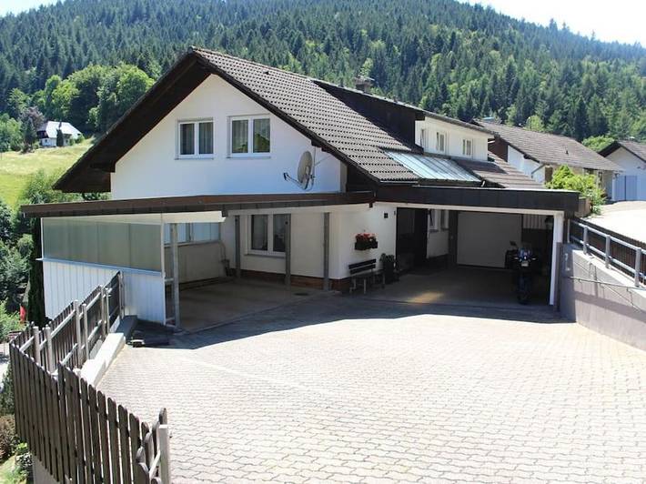 Ferienwohnung für 5 Personen, mit Ausblick und Balkon in Bad Rippoldsau-Schapbach