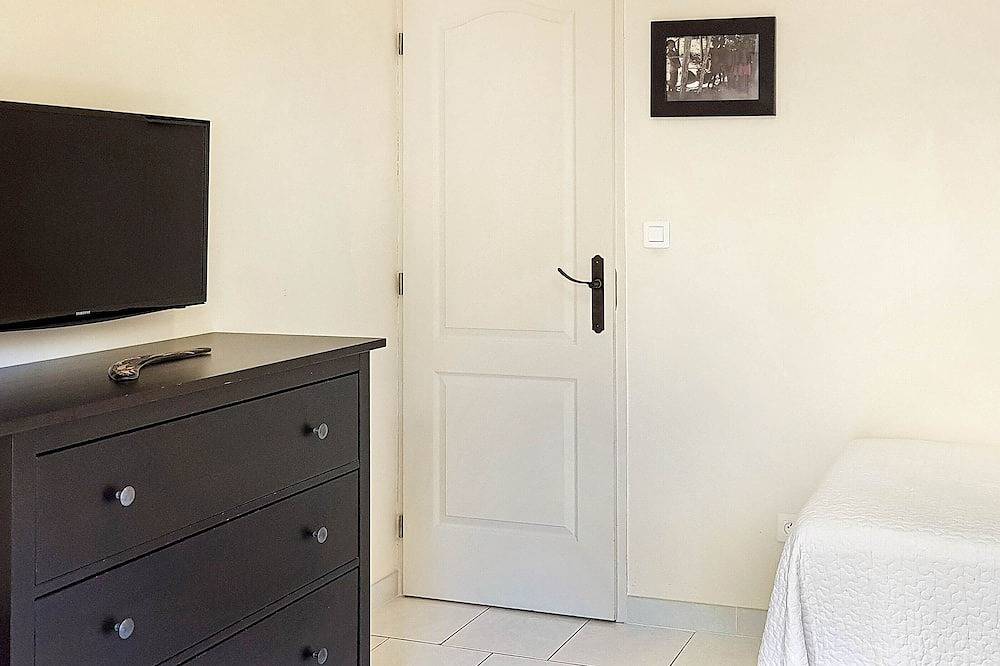 Villa Reiala: 90 m² tranquilos, piscina y jardín privado. Playa y pueblo a 800 m in Carry-le-Rouet, Istres region