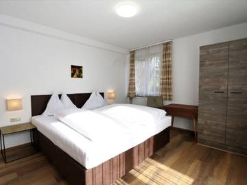 Chalet für 12 Personen in Fügen, Ski-Optimal Hochzillertal, Bild 3