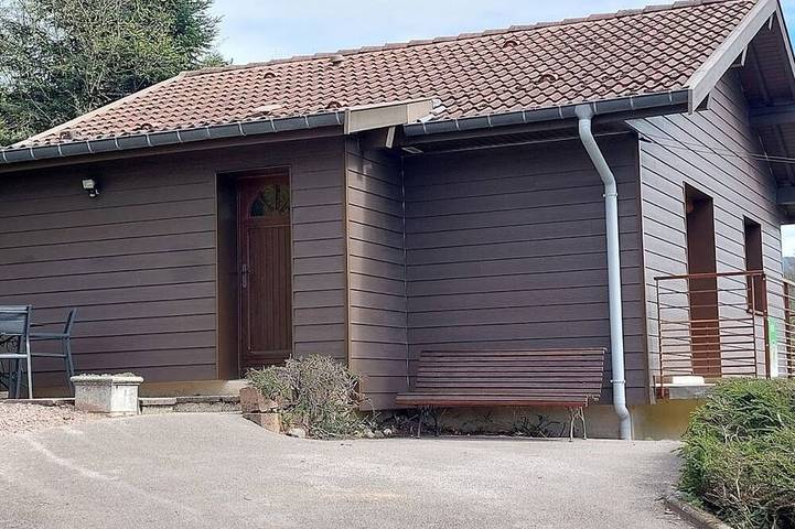Gîte pour 3 personnes, animaux acceptés dans Saut Du Bouchot