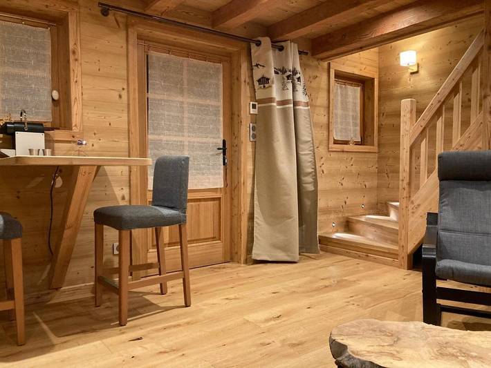 Location de vacances pour 2 personnes, avec vue et terrasse à Puy-Saint-Pierre - 2