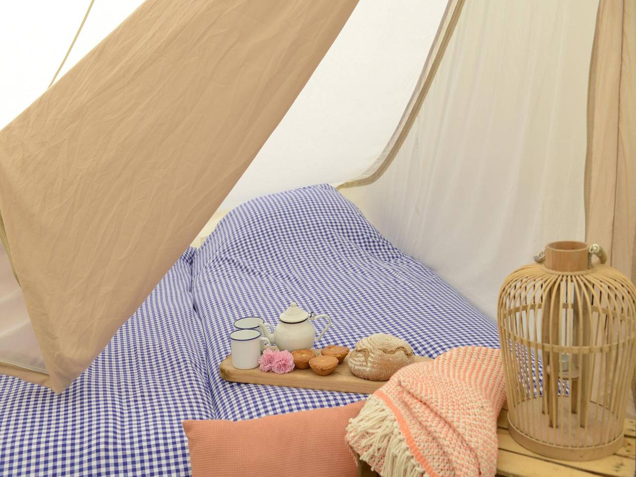 Zelt-Lodge mit privater Küche und Bad in Callantsoog, Noord-Holland - Nordseeküste
